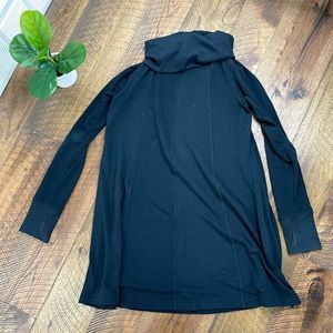 CABI m black cowl neck knit oversized long sleeved tunic dress